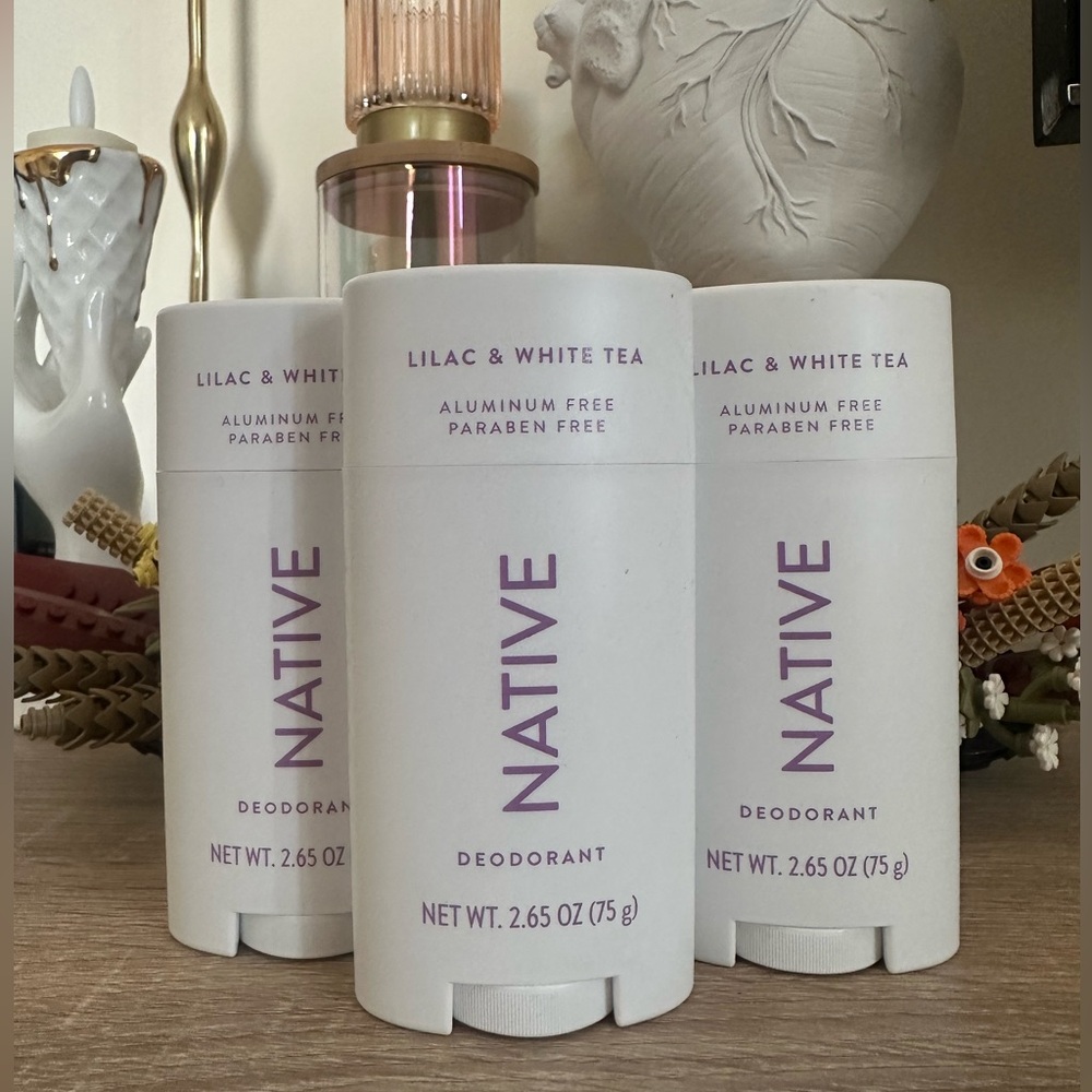 Native Lilac & White Tea Scent Deodorant